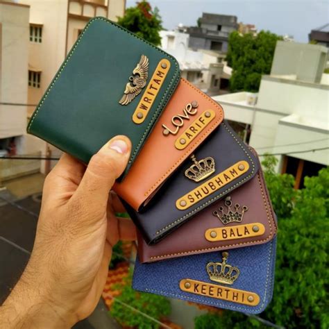 gift wallet for men.